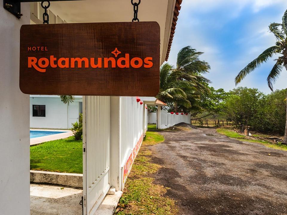 Hotel El Faro Playa Chachalacas Extérieur photo
